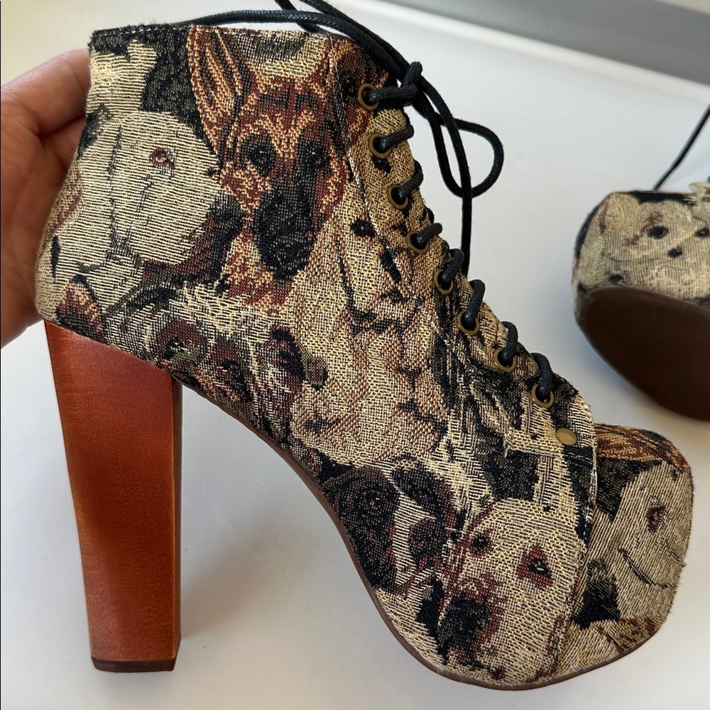 Jeffrey Campbell Lita Fab Platform Ankle Boots in Dog Tapestry Size 6 Lace Up - Picture 8 of 16